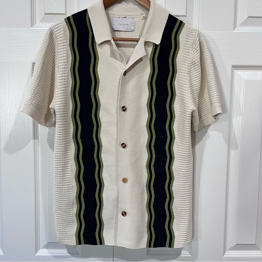 Pacsun Men’s Cream Jacquard Button Down Shirt Size Medium